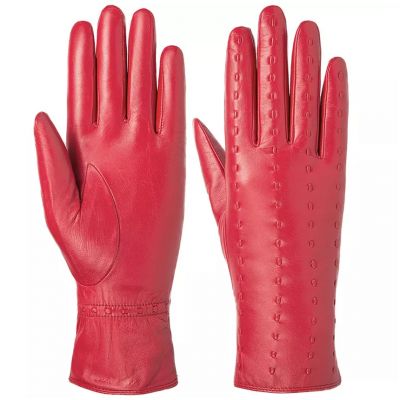 Fancy Gloves